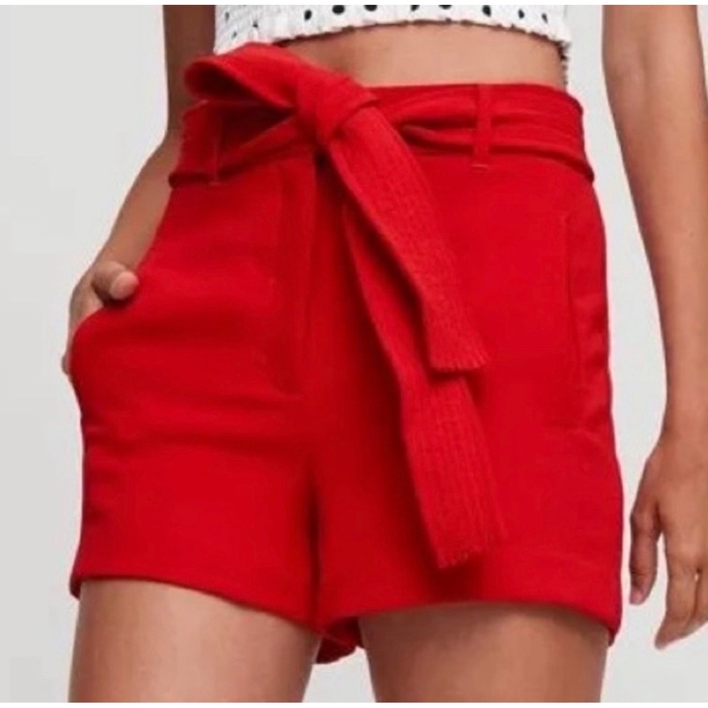 Aritzia Wilfred Tie Front Red Shorts Size 10